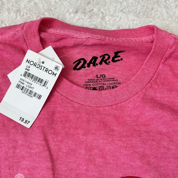 NWT  NORDSTROM D.A.R.E. Pink T-Shirt on Size Large - Picture 3 of 3